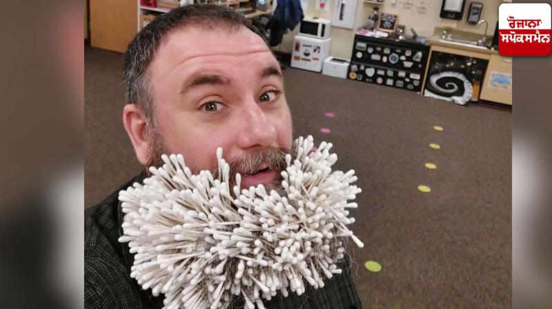 Man pushes hundreds of cotton swabs in his beard for a world record title Man pushes hundreds of cotton swabs in his beard for a world record title