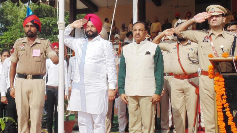 Cabinet Minister Gurpreet Singh Kangar hoist flag at Ferozpur