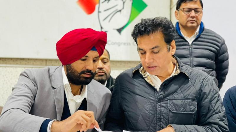 Devendra Yadav also held meetings with Punjab Congress leaders on the second day Devendra Yadav also held meetings with Punjab Congress leaders on the second day