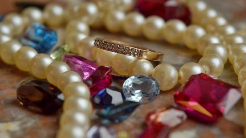 Jewelery may be expensive custom duty on various types of jewelry