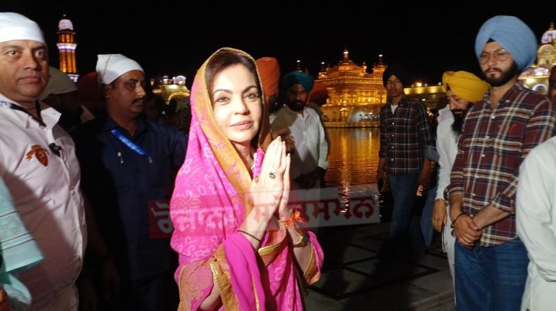 Nita Ambani paid obeisance at Sri Darbar Sahib Amritsar 