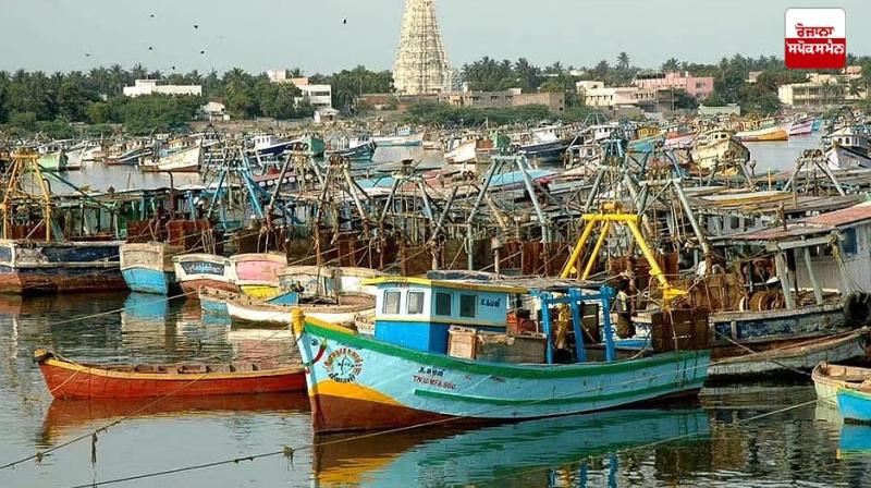 Indian fishermen attacked by Sri Lankan nationals, 20 injured Indian fishermen attacked by Sri Lankan nationals, 20 injured