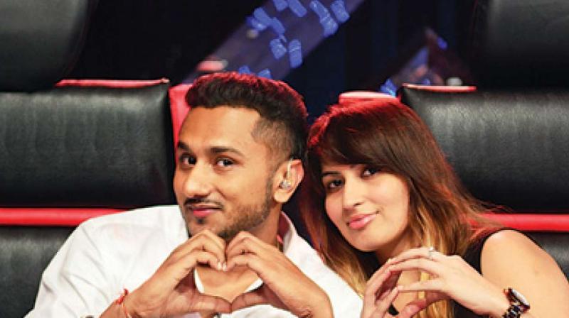 Yo Yo Honey Singh's wife alleges domestic violence, files plea in court Yo Yo Honey Singh's wife alleges domestic violence, files plea in court