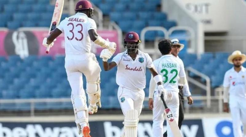 West Indies beat Pakistan by 1 wicket in thrilling 1st test