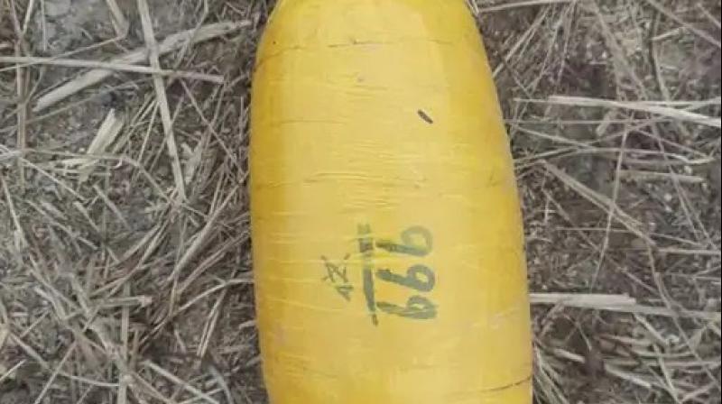 Ferozepur, BSF recovered 1 kg of heroin from fields near the border Ferozepur, BSF recovered 1 kg of heroin from fields near the border