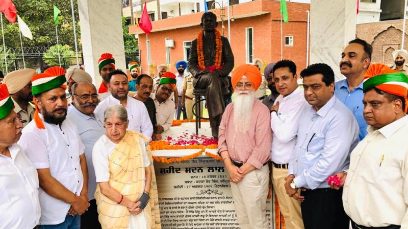 Dr. Inderbir Singh Nijjar inaugurating the Shaheed Madan Lal Dhingra Memorial Dr. Inderbir Singh Nijjar inaugurating the Shaheed Madan Lal Dhingra Memorial