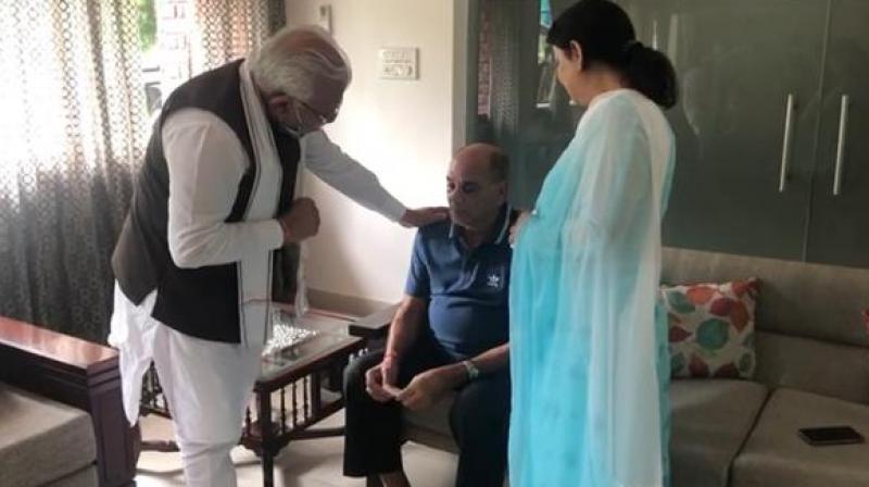  Haryana CM Manohar Lal Khattar meet With Sushant Singh Rajput’s father  and sister