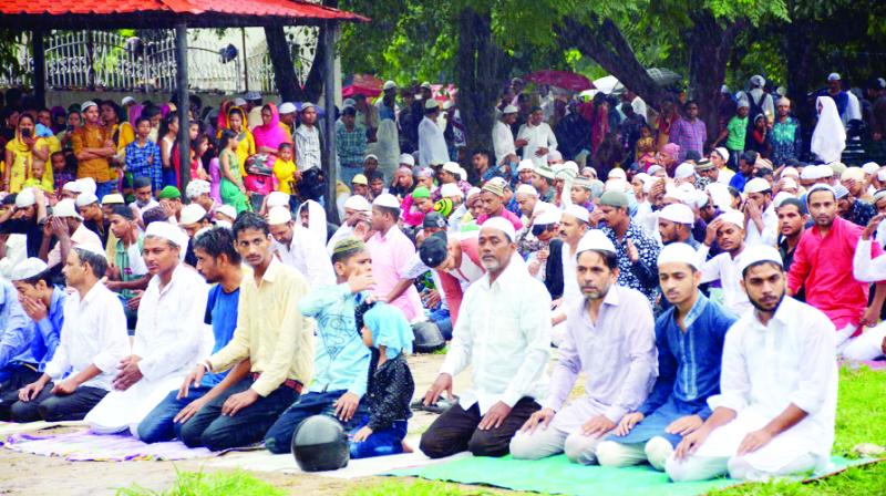 People from Muslim community who went to Prayer to Jama Masjid Sector 20 People from Muslim community who went to Prayer to Jama Masjid Sector 20