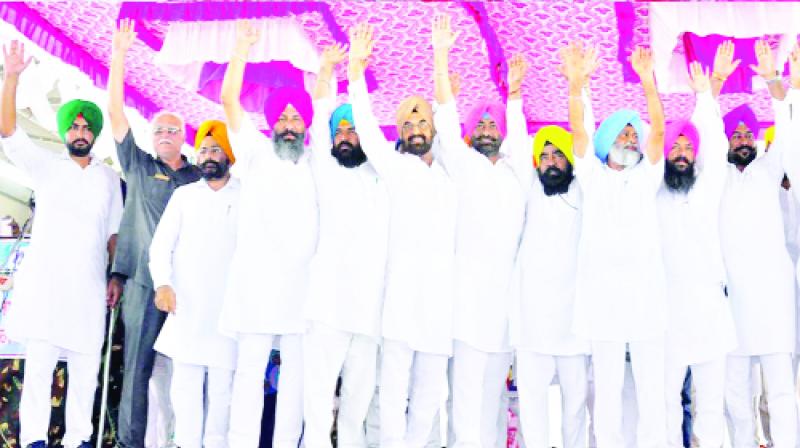 Sukhpal Khaira With AAP's Rebel Legislators Sukhpal Khaira With AAP's Rebel Legislators
