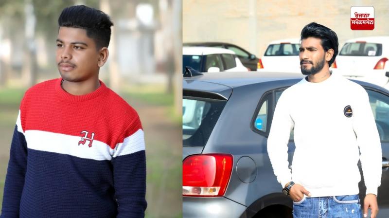 The car went out of control and hit a tree, two youths died on the spot The car went out of control and hit a tree, two youths died on the spot