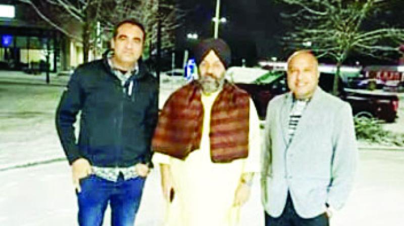 Karan Ghuman With Manjit Singh GK