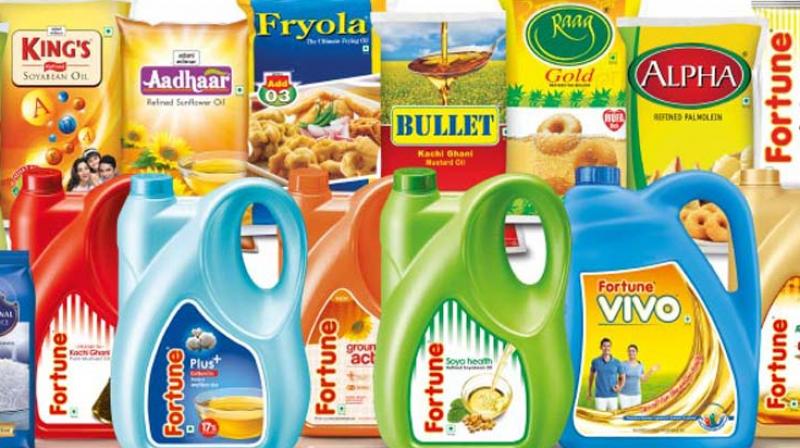 Adani Wilmar shares make weak listing, debut at 4% discount to IPO price Adani Wilmar shares make weak listing, debut at 4% discount to IPO price