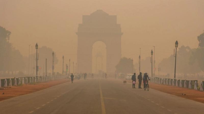 Delhi's air quality 'very poor', blanket of smog in national capital Delhi's air quality 'very poor', blanket of smog in national capital