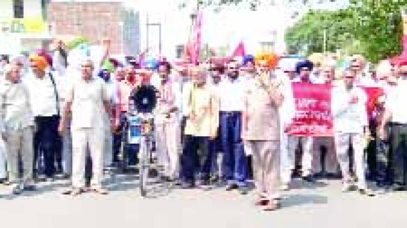 Punjab Power Work Pensioners protests