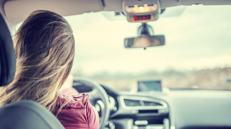 Car safety tips for women driver how to drive safe