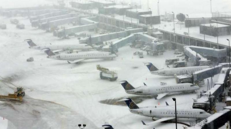 Canada-US Heavy Snowfall, 1,600 Flights Canceled