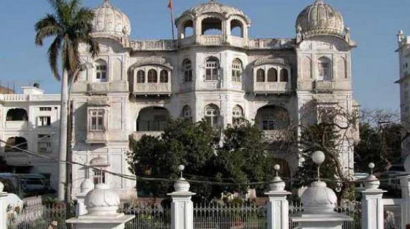 SGPC to set up printing press in US to publish 'saroops' SGPC to set up printing press in US to publish 'saroops'