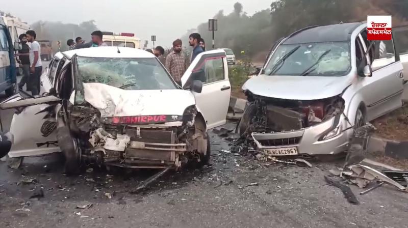 An XUV going to Manali collided with a Swift, the driver died on the spot An XUV going to Manali collided with a Swift, the driver died on the spot