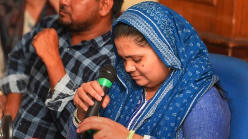 SC notice to Centre, Gujarat govt on Bilkis Bano's plea SC notice to Centre, Gujarat govt on Bilkis Bano's plea