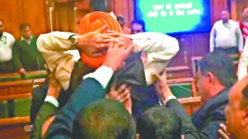 Politics played against the turban on the 84 issue of Delhi Vidhan Sabha Politics played against the turban on the 84 issue of Delhi Vidhan Sabha