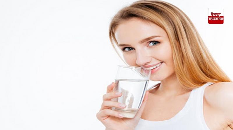 If you drink warm water daily on an empty stomach, there will be many benefits If you drink warm water daily on an empty stomach, there will be many benefits