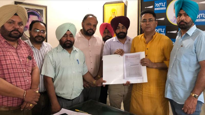 CPF Employees Union hands over memorandum to MLA Aman Arora CPF Employees Union hands over memorandum to MLA Aman Arora