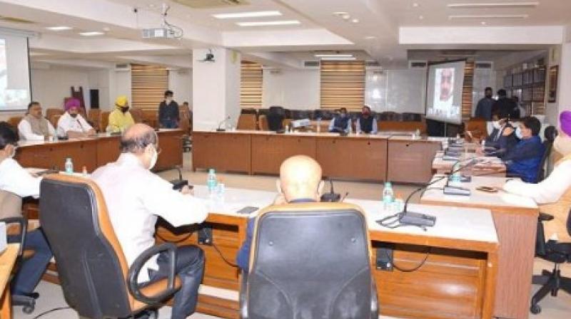 Before the Congress delegation, the BJP delegation called on the Railway Minister Before the Congress delegation, the BJP delegation called on the Railway Minister