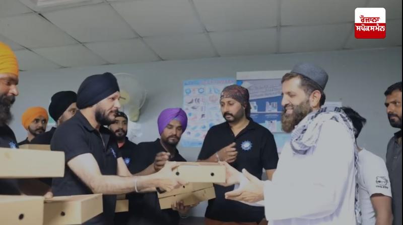 ਦੁਬਈ ’ਚ ਸਿੱਖਾਂ ਨੇ ਕਾਇਮ ਕੀਤੀ ਏਕਤਾ ਦੀ ਮਿਸਾਲ ਦੁਬਈ ’ਚ ਸਿੱਖਾਂ ਨੇ ਕਾਇਮ ਕੀਤੀ ਏਕਤਾ ਦੀ ਮਿਸਾਲ