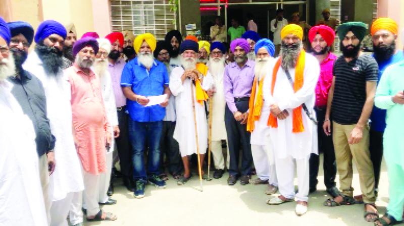 Sikh leaders in Collector's office Sikh leaders in Collector's office