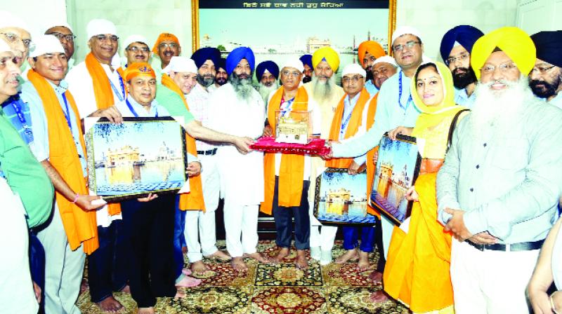 Jagjeet Singh Jaggi and Others Honoring the members of the Institute of Chartered Accountants of India