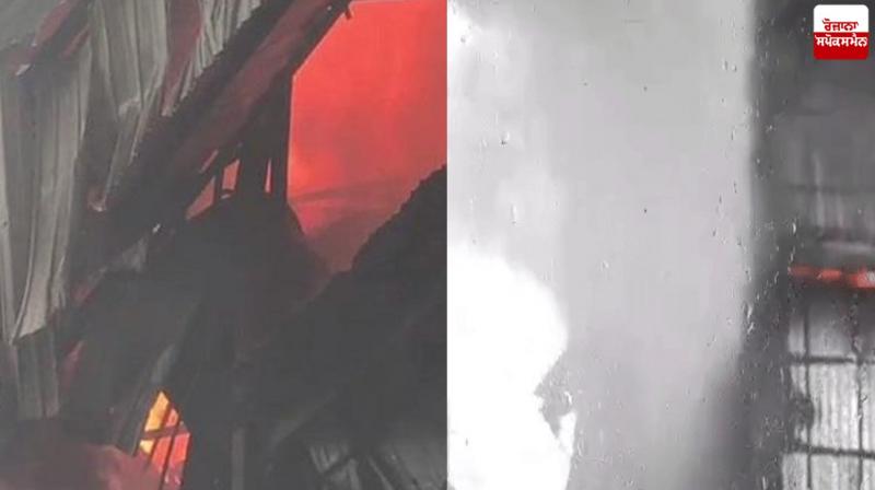 A fire broke out at an oil company in Khanna news in punjabi A fire broke out at an oil company in Khanna news in punjabi