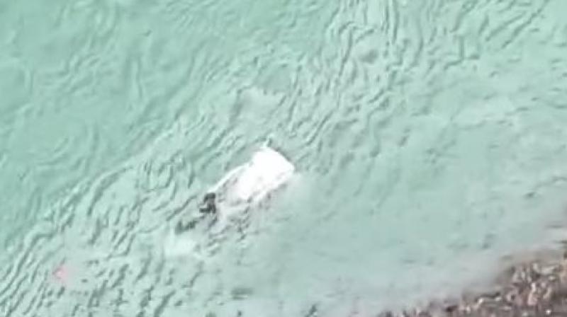 A car fell into the Sutlej river in Himachal news in punjabi A car fell into the Sutlej river in Himachal news in punjabi
