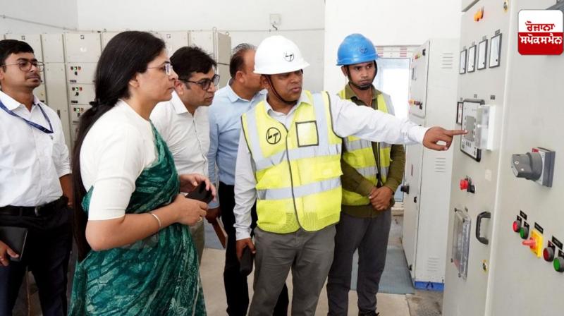 Joint Secretary Gurneet Tej along with a delegation visited water resources Joint Secretary Gurneet Tej along with a delegation visited water resources