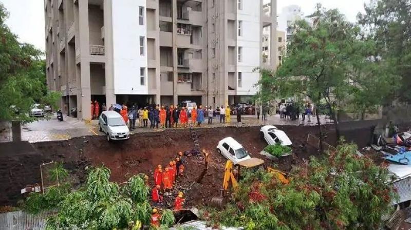 Death toll rises to 17 as wall collapses in Kondhwa area Death toll rises to 17 as wall collapses in Kondhwa area