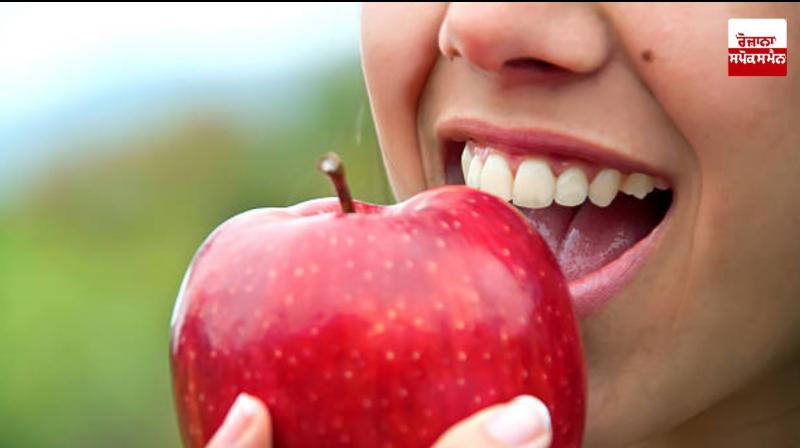 Eat an apple Eat an apple