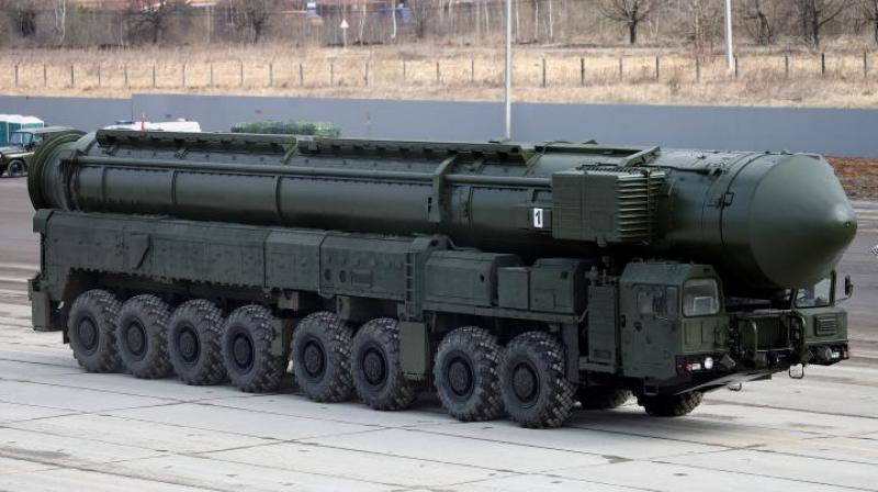 How many nuclear weapons does Russia have? How many nuclear weapons does Russia have?