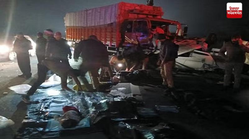 Lucknow Expressway UP Accident News in punjabi Lucknow Expressway UP Accident News in punjabi
