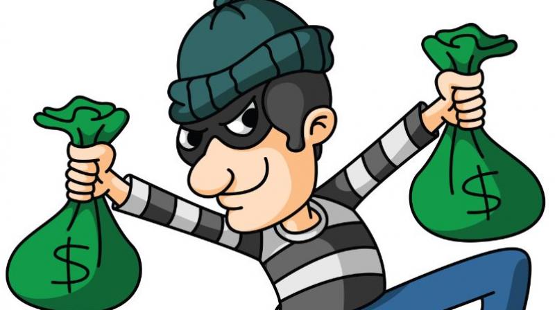 Thieves who entered the showroom Thieves who entered the showroom