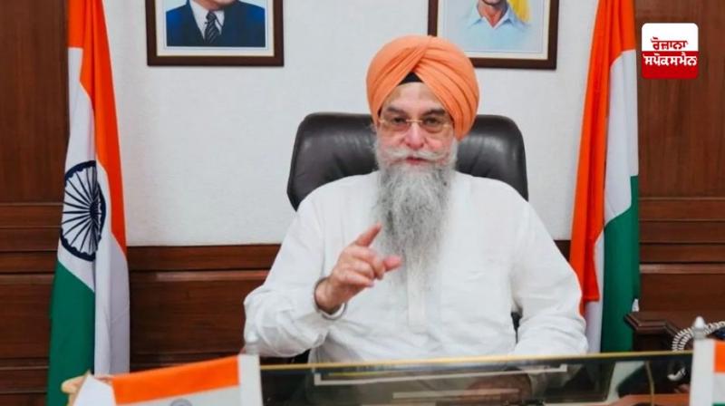 ਸਪੀਕਰ ਸੰਧਵਾਂ ਵੱਲੋਂ ਹੜ੍ਹ ਪੀੜਤਾਂ ਲਈ ਨਿੱਤ ਵਰਤੋਂ ਵਾਲਾ ਸਮਾਨ ਅਤੇ ਪਸ਼ੂਆਂ ਦਾ ਚਾਰਾ ਪਹੁੰਚਾਉਣ ਦੀ ਅਪੀਲ ਸਪੀਕਰ ਸੰਧਵਾਂ ਵੱਲੋਂ ਹੜ੍ਹ ਪੀੜਤਾਂ ਲਈ ਨਿੱਤ ਵਰਤੋਂ ਵਾਲਾ ਸਮਾਨ ਅਤੇ ਪਸ਼ੂਆਂ ਦਾ ਚਾਰਾ ਪਹੁੰਚਾਉਣ ਦੀ ਅਪੀਲ