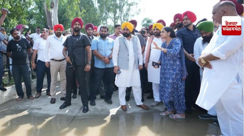 ਹੜ੍ਹ ਪ੍ਰਭਾਵਿਤ ਖੇਤਰਾਂ ’ਚ ਰਾਹਤ ਤੇ ਬਚਾਅ ਉਪਾਅ ਹੋਰ ਮਜ਼ਬੂਤ ਕੀਤੇ ਜਾਣ: ਮੁੱਖ ਮੰਤਰੀ ਵੱਲੋਂ ਅਧਿਕਾਰੀਆਂ ਨੂੰ ਹਦਾਇਤ ਹੜ੍ਹ ਪ੍ਰਭਾਵਿਤ ਖੇਤਰਾਂ ’ਚ ਰਾਹਤ ਤੇ ਬਚਾਅ ਉਪਾਅ ਹੋਰ ਮਜ਼ਬੂਤ ਕੀਤੇ ਜਾਣ: ਮੁੱਖ ਮੰਤਰੀ ਵੱਲੋਂ ਅਧਿਕਾਰੀਆਂ ਨੂੰ ਹਦਾਇਤ