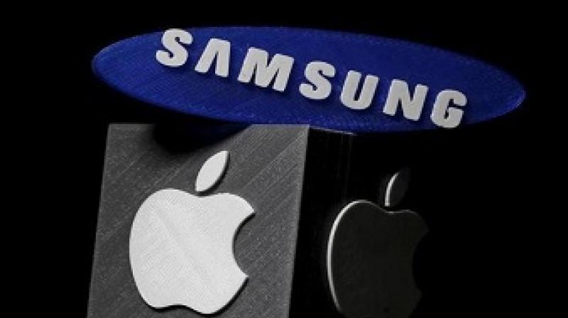 Apple and Samsung Apple and Samsung