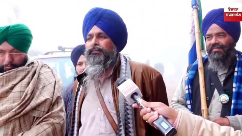 Sarwan Singh Pandher, Manjit Singh Rai, Surjit Phool arrived at Khanauri border for a meeting Sarwan Singh Pandher, Manjit Singh Rai, Surjit Phool arrived at Khanauri border for a meeting