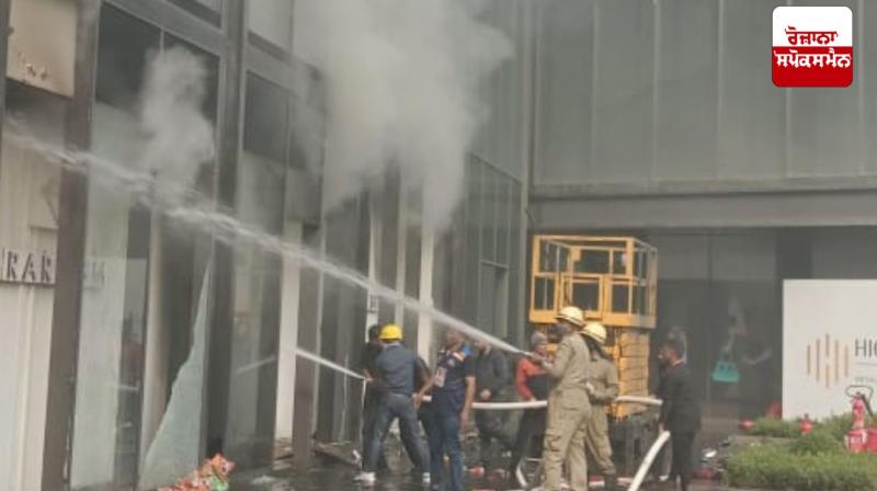 A fire broke out in a shopping mall in Indore A fire broke out in a shopping mall in Indore