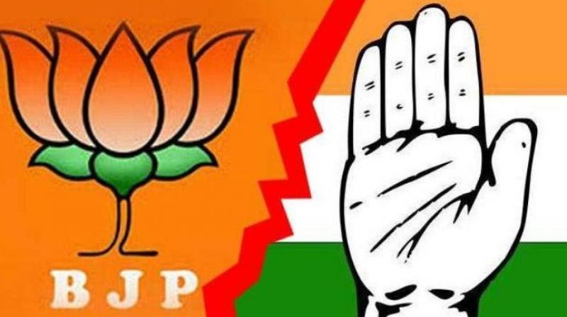 Karnataka trust vote bjp congress workers clash over 2 independents law makers Karnataka trust vote bjp congress workers clash over 2 independents law makers