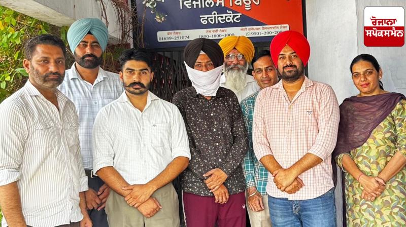 Vigilance Bureau: Vigilance arrested a motor vehicle inspector red-handed while taking a bribe of Rs. 3600. Vigilance Bureau: Vigilance arrested a motor vehicle inspector red-handed while taking a bribe of Rs. 3600.