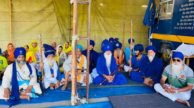 Hola Mohalla Sangat Hola Mohalla Sangat