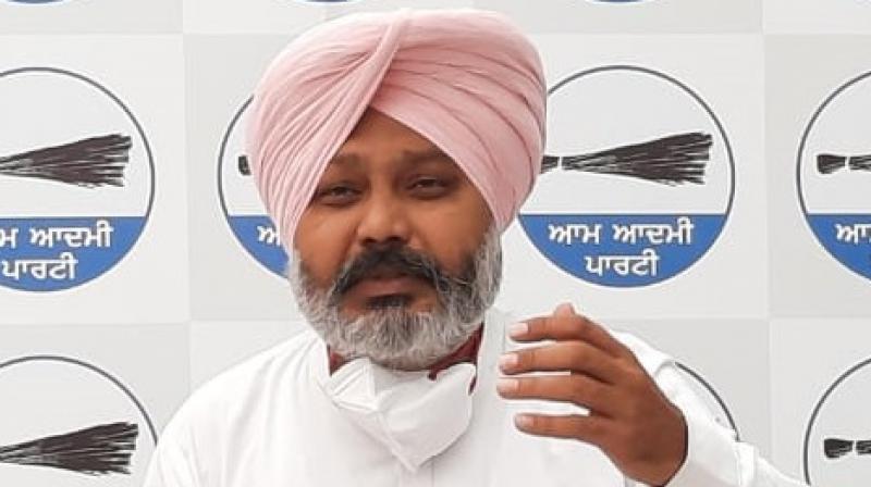 Punjab's ruling Congress looted millions of government employees: AAP