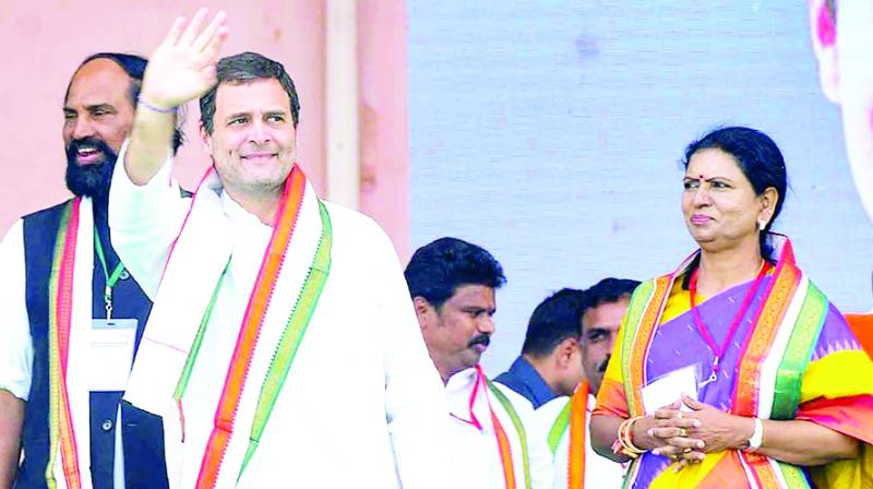 TRS and BJP have done 'compromises': Rahul gandhi TRS and BJP have done 'compromises': Rahul gandhi