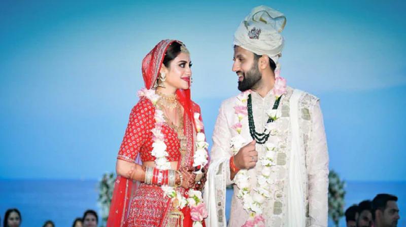Nusrat jahan trolled heavily on social media marriage picture