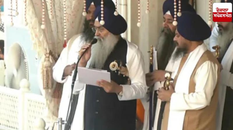 Jathedar of Sri Akal Takht determined to implement the December 2 decision Jathedar of Sri Akal Takht determined to implement the December 2 decision